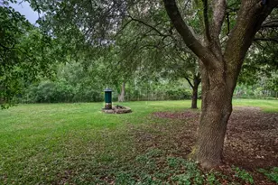 308 County Rd 893B, Angleton, TX 77515 - Photo 39