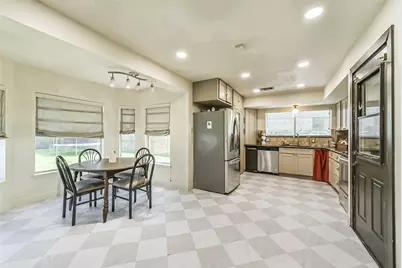 11102 Kirkridge Drive, Houston, TX 77089 - Photo 7