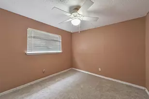 11102 Kirkridge Dr, Houston, TX 77089 - Photo 19