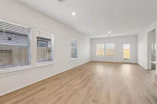 29106 Samuel Gdns Ct, Waller, TX 77484 - Photo 11