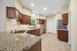 5127 Shady Maple Dr, Kingwood, TX 77339 - Photo 5