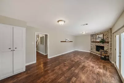 301 Mimosa Drive, Hitchcock, TX 77563 - Photo 15