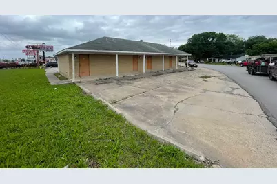 4602 Avenue H, Rosenberg, TX 77471 - Photo 9