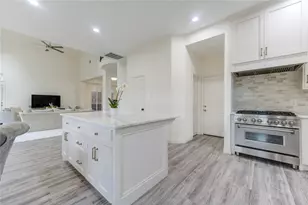 4114 W Northampton Place, Houston, TX 77098 - Photo 17