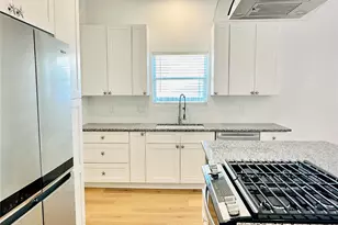 4808 Ave S, Galveston, TX 77551 - Photo 5