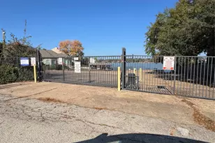 10519 Twin Circles, Montgomery, TX 77356 - Photo 9