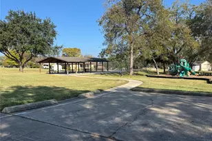 10519 Twin Circles, Montgomery, TX 77356 - Photo 5