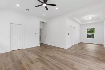 732 Azalea St, Prairie View, TX 77484 - Photo 13