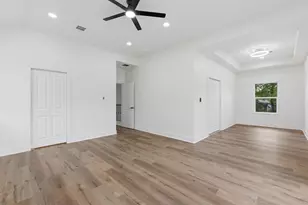 732 Azalea St, Prairie View, TX 77484 - Photo 13