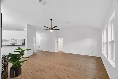 4622 Ten Sleep Lane, Friendswood, TX 77546 - Photo 7