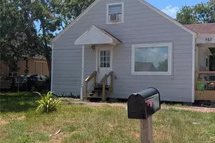 527 W 6th St, Freeport, TX 77541 - Photo 1