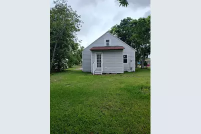 527 W 6th Street, Freeport, TX 77541 - Photo 23