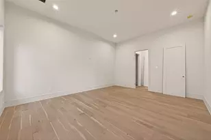 4046 Drummond St, Houston, TX 77025 - Photo 37