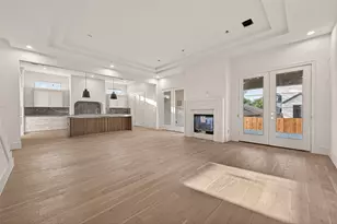 4046 Drummond St, Houston, TX 77025 - Photo 11