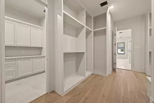 4046 Drummond St, Houston, TX 77025 - Photo 33