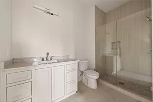 4046 Drummond St, Houston, TX 77025 - Photo 41