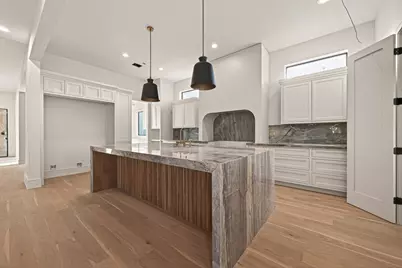 4046 Drummond Street, Houston, TX 77025 - Photo 7