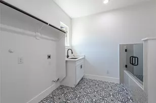 25 County Road 6498, Dayton, TX 77535 - Photo 37