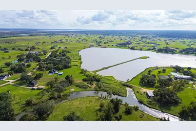 608 Wagon Wheel Tr Trail, Angleton, TX 77515 - Photo 23