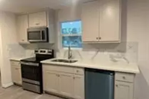 20890 Lost Lake Dr, New Caney, TX 77357 - Photo 9