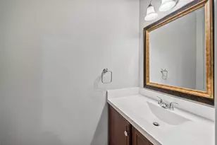 346 Wilcrest Dr, Houston, TX 77042 - Photo 9