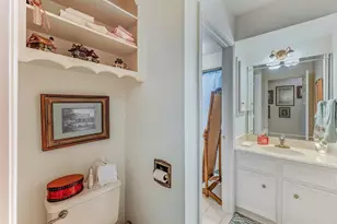 2004 E Lake Dr, Huntsville, TX 77340 - Photo 19