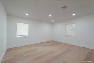 7942 Hammerly Boulevard, Houston, TX 77055 - Photo 15
