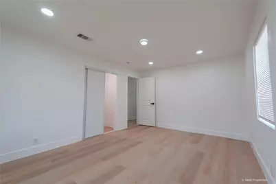 7942 Hammerly Boulevard, Houston, TX 77055 - Photo 13
