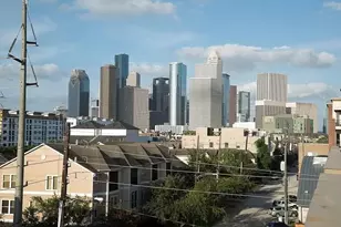 1807 W Webster St, Houston, TX 77019 - Photo 39