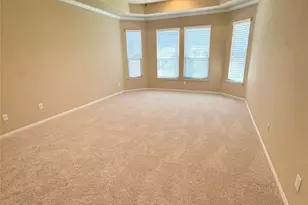 111 Meadow Valley Dr, Conroe, TX 77384 - Photo 15