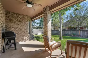 111 Meadow Valley Dr, Conroe, TX 77384 - Photo 27