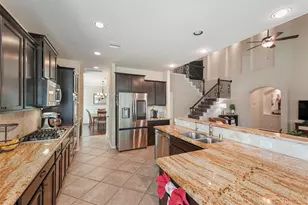 111 Meadow Valley Dr, Conroe, TX 77384 - Photo 11