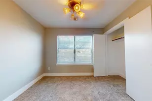 8715 Meadowcroft Dr, Houston, TX 77063 - Photo 21
