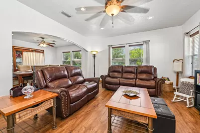 531 Lindale Street, Houston, TX 77022 - Photo 3