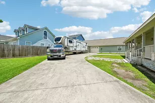 531 Lindale St, Houston, TX 77022 - Photo 5