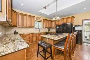 531 Lindale St, Houston, TX 77022 - Photo 17