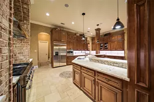 70 W Ambassador Bend, The Woodlands, TX 77382 - Photo 19