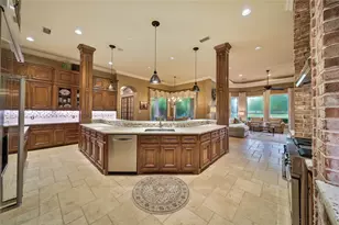 70 W Ambassador Bend, The Woodlands, TX 77382 - Photo 17