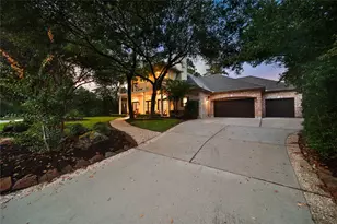 70 W Ambassador Bend, The Woodlands, TX 77382 - Photo 3