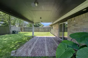 12015 Fallbrook Dr, Houston, TX 77065 - Photo 25