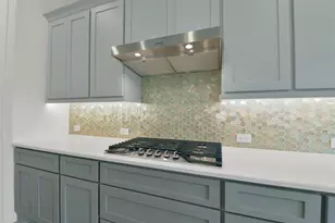 16119 Rustling Woods Rd, Conroe, TX 77302 - Photo 11