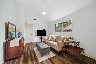 1104 Tipperary Avenue, Friendswood, TX 77546 - Photo 13