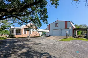 2654 Cos St, Liberty, TX 77575 - Photo 39