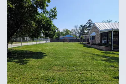 2654 Cos Street, Liberty, TX 77575 - Photo 9