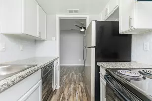 1212 Hampshire Ln, Richardson, TX 75080 - Photo 15