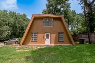 712 Cline St, Huntsville, TX 77340 - Photo 13