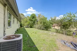 1908 Mississippi St, Baytown, TX 77520 - Photo 37