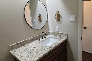 8530 Lake Crystal Dr, Houston, TX 77095 - Photo 27