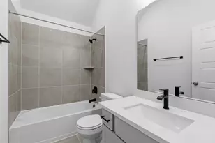 2818 Ruby Laurel Dr, Iowa Colony, TX 77583 - Photo 7