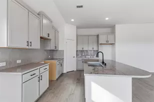 2818 Ruby Laurel Dr, Iowa Colony, TX 77583 - Photo 17